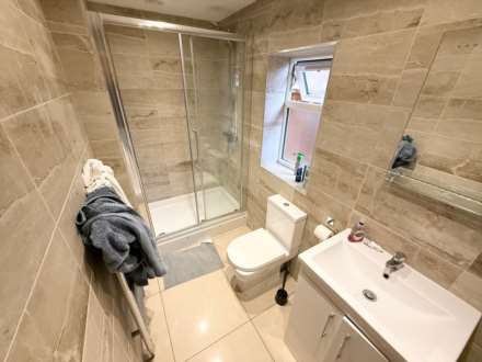 Erleigh Road, Reading, Image 5