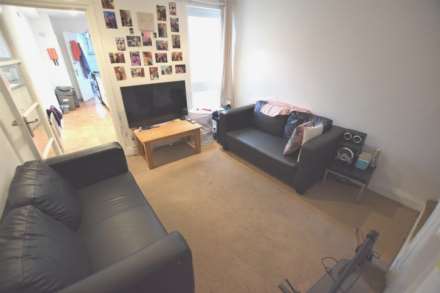 Queens Road, Reading, Image 2