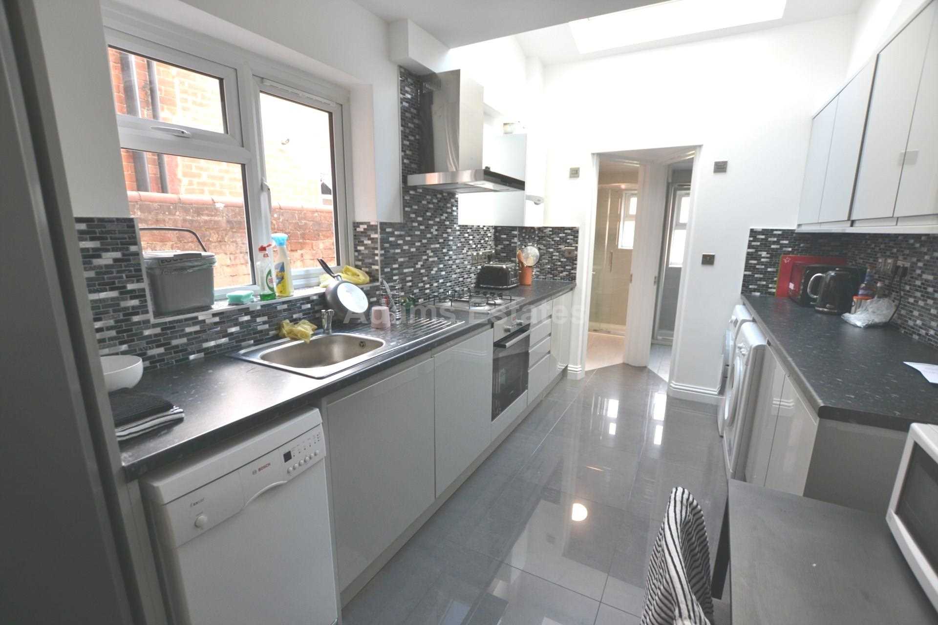 Grange Avenue, Reading, Image 3