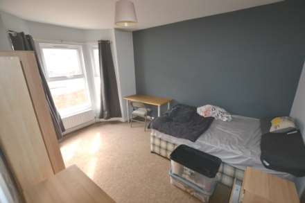 Grange Avenue, Reading, Image 4
