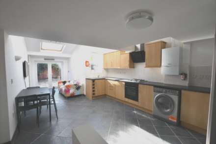 Property For Rent Grange Avenue, Reading