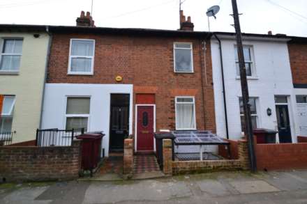 6 Bedroom Terrace, Victoria Street, Reading