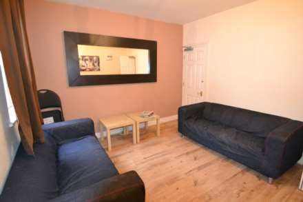 Victoria Street, Reading, Image 2