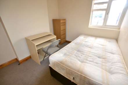 Southampton Street, Reading, Image 14