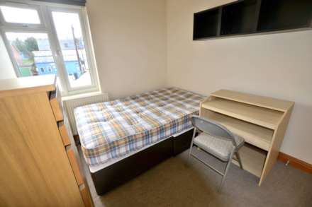Southampton Street, Reading, Image 8