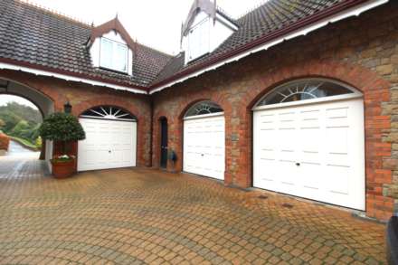 2 Bedroom Apartment, Gorey Village, Grouville