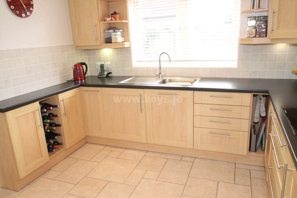 Sente Des Fonds, Grouville, Image 2