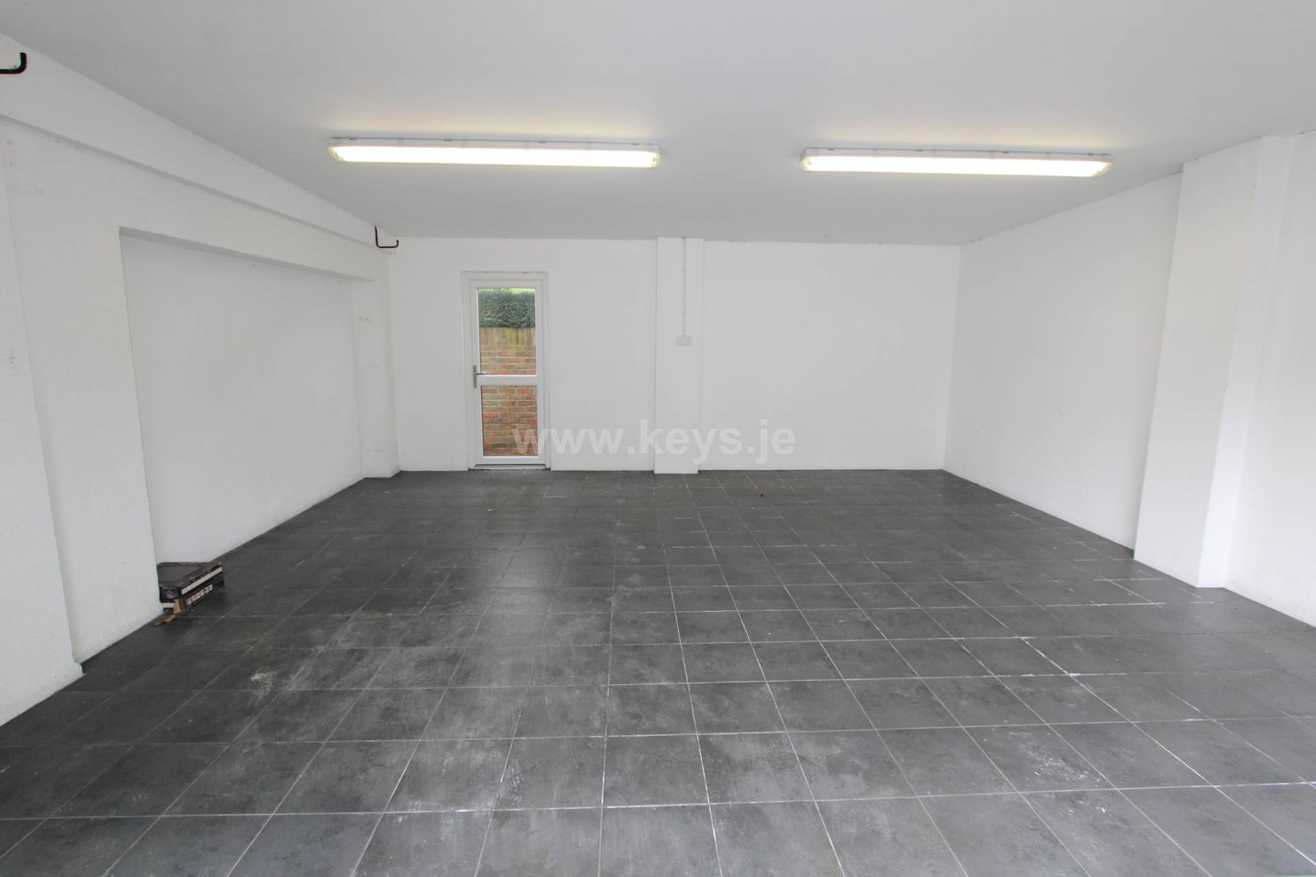 La Grande Rue, St. Mary, Image 12