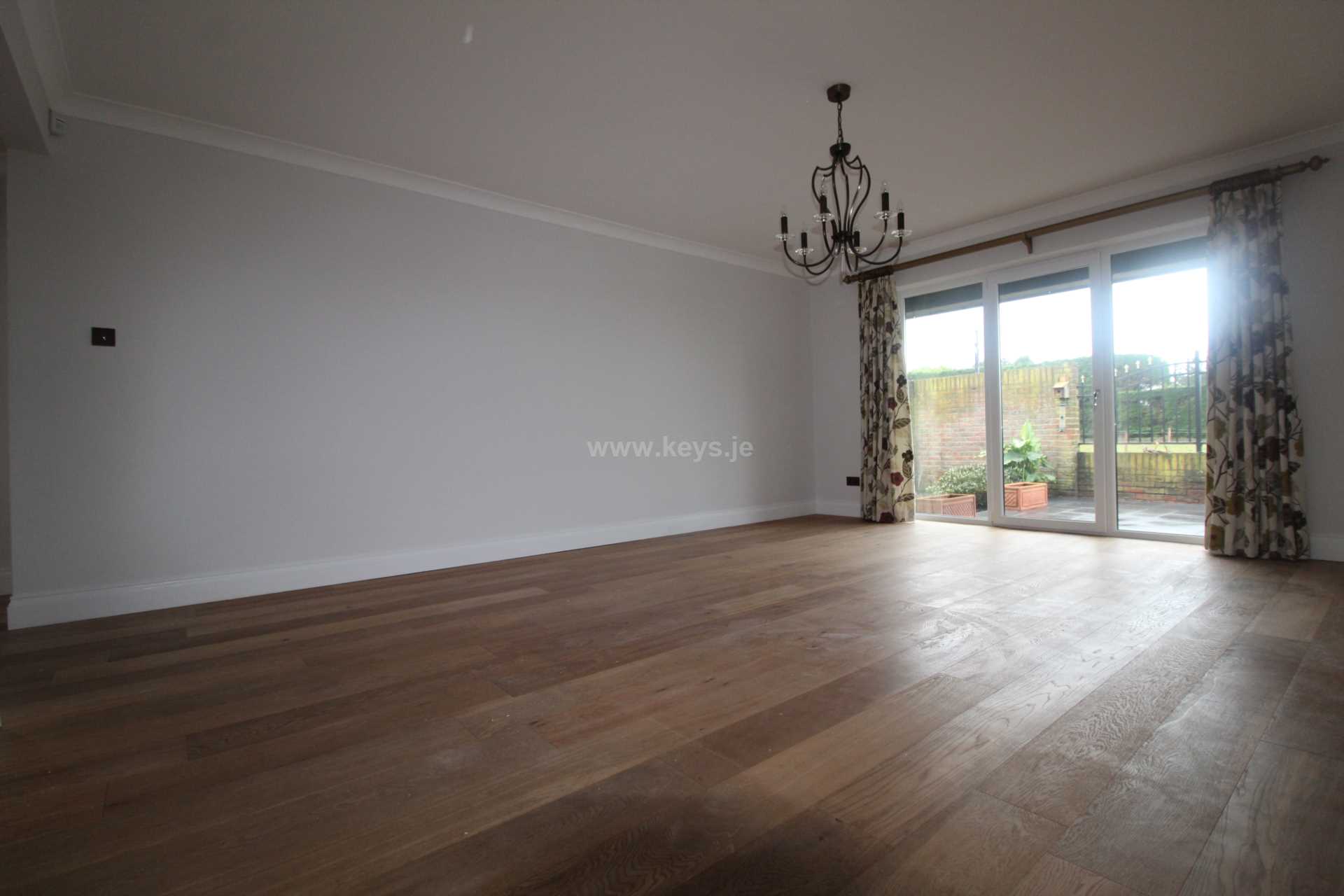 La Grande Rue, St. Mary, Image 7