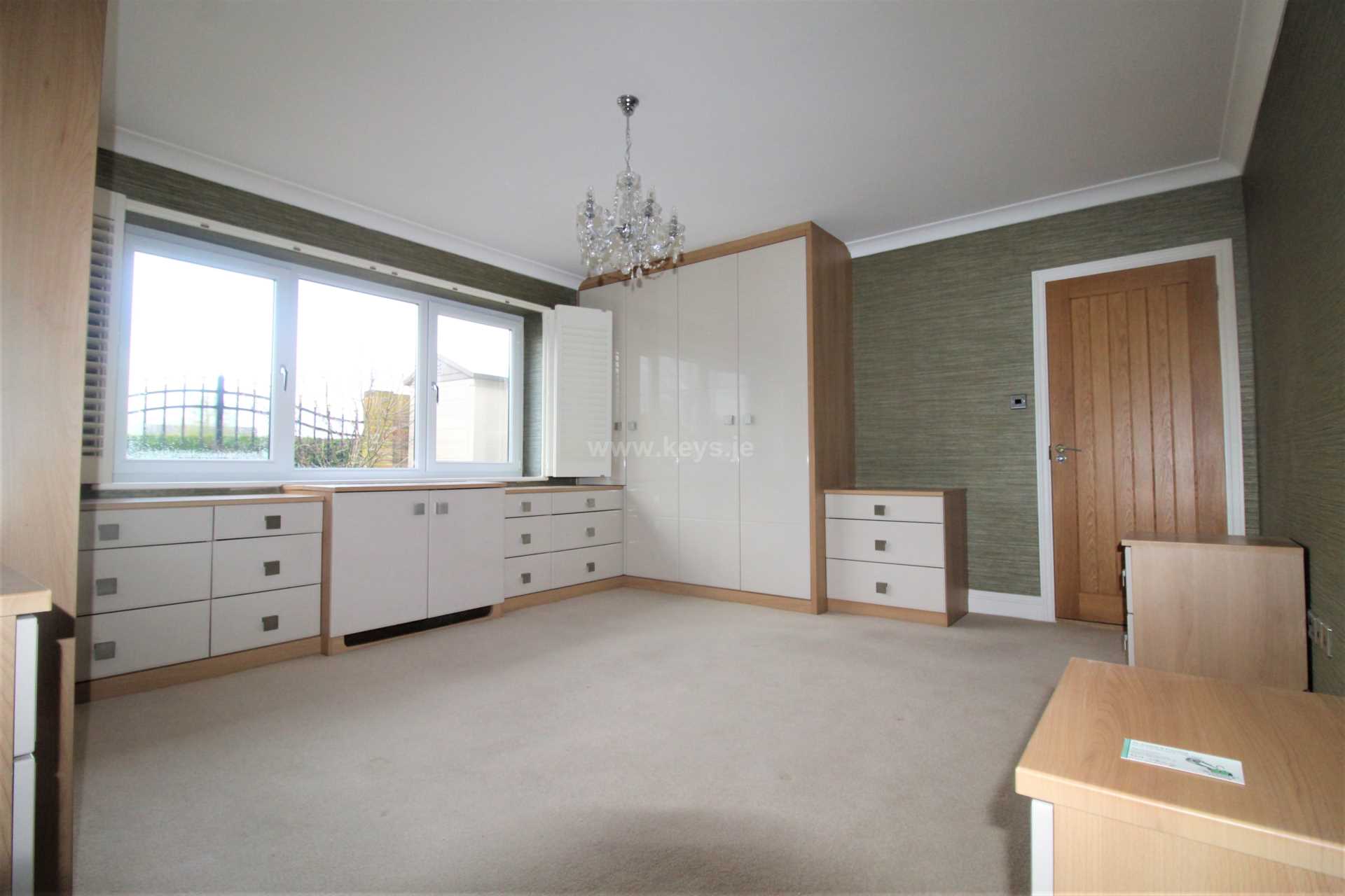 La Grande Rue, St. Mary, Image 9