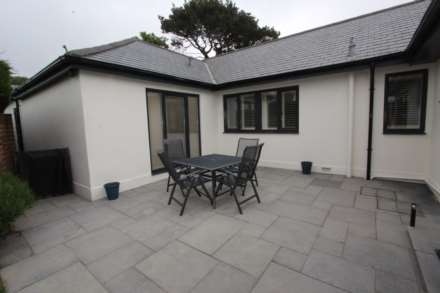 La Grande Rue, St. Mary, Image 13