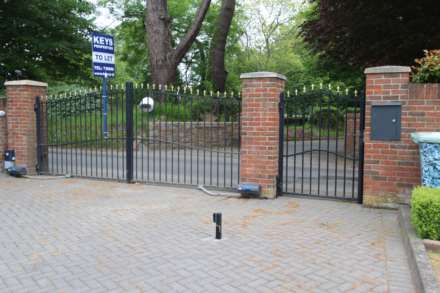 La Grande Rue, St. Mary, Image 2