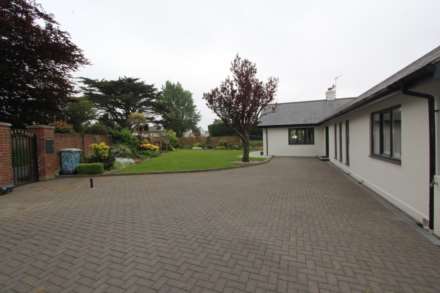 La Grande Rue, St. Mary, Image 23