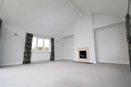 La Grande Rue, St. Mary, Image 6