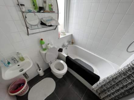 St Johns Road, St Helier, Image 10