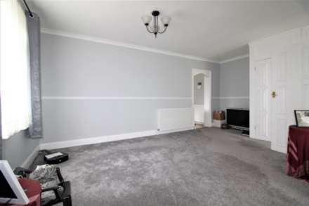 St Johns Road, St Helier, Image 4