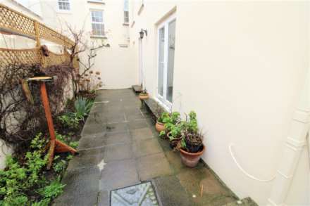 Journeaux Street, St Helier, Image 2