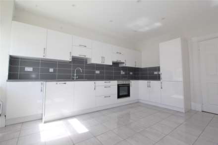 Large Four/Five Bedroom House - Devonshire Place