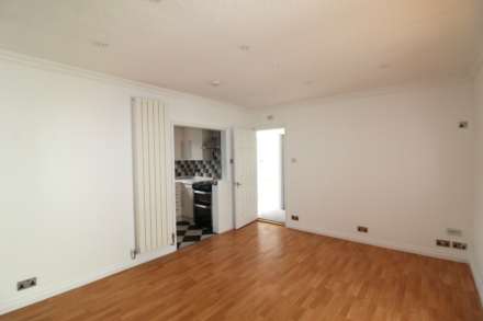 Links Estate, La Rue A Don, Image 3
