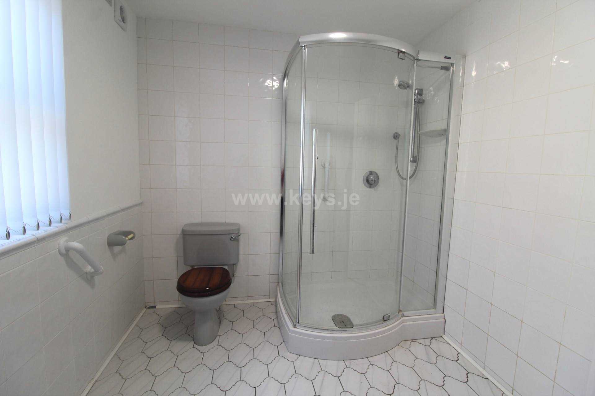 La Route De Beaumont, St Peter, Image 10