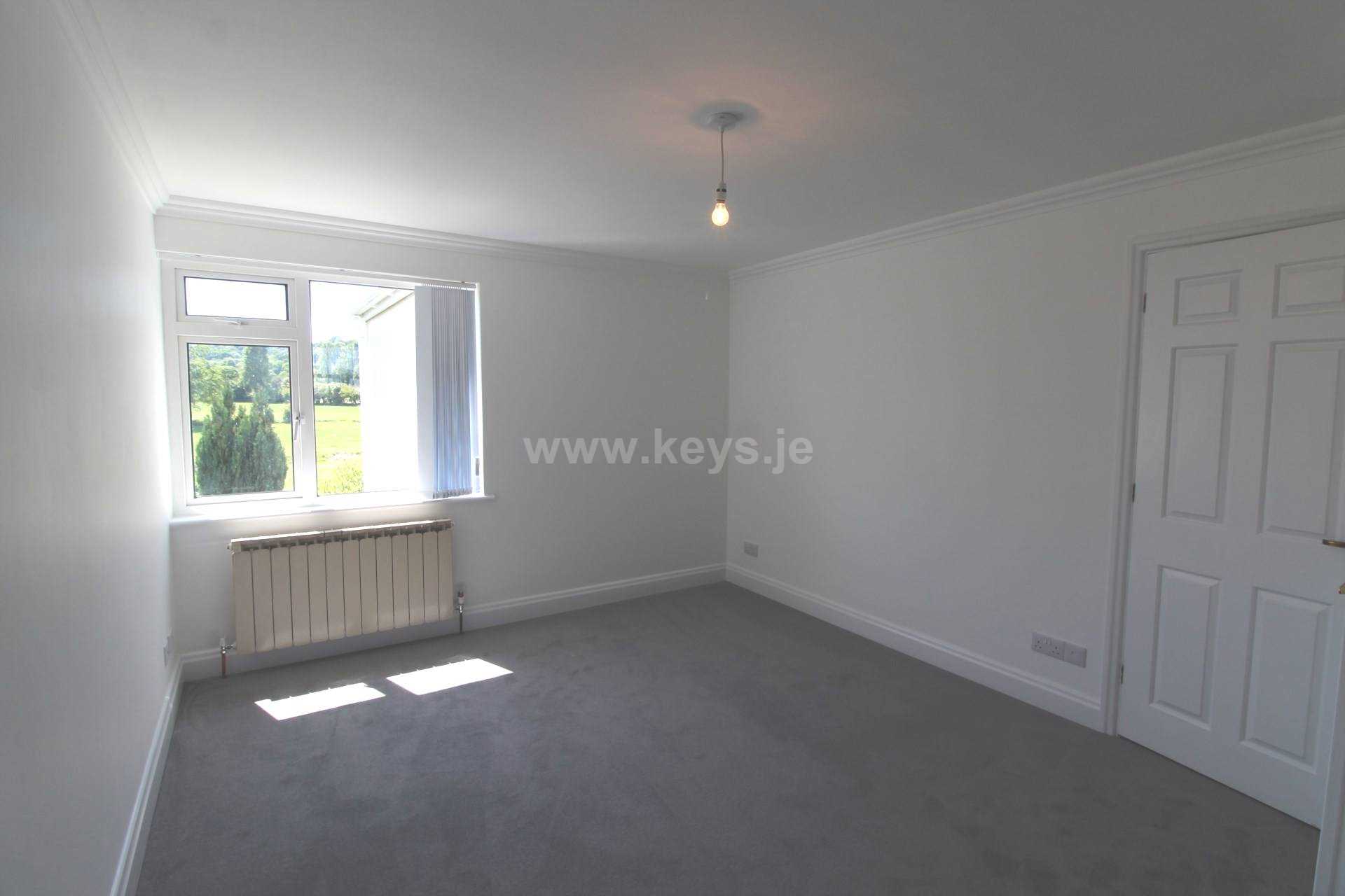 La Route De Beaumont, St Peter, Image 14