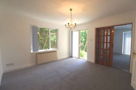 La Route De Beaumont, St Peter, Image 8