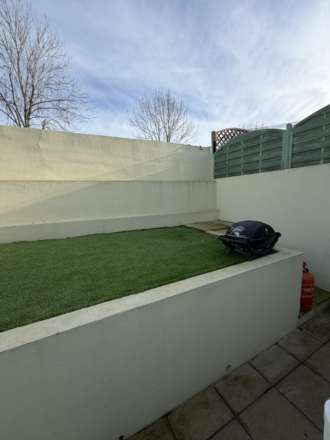 Hansford Lane, St Helier, Image 4