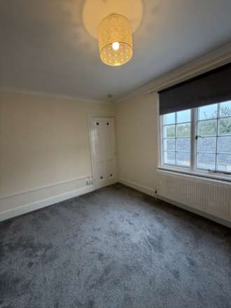 La Rue Du Hurel, Trinity, Image 10