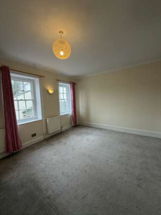 La Rue Du Hurel, Trinity, Image 12