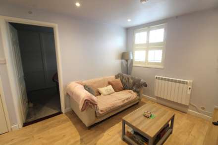 La Route De Millias, St Ouen, Image 3