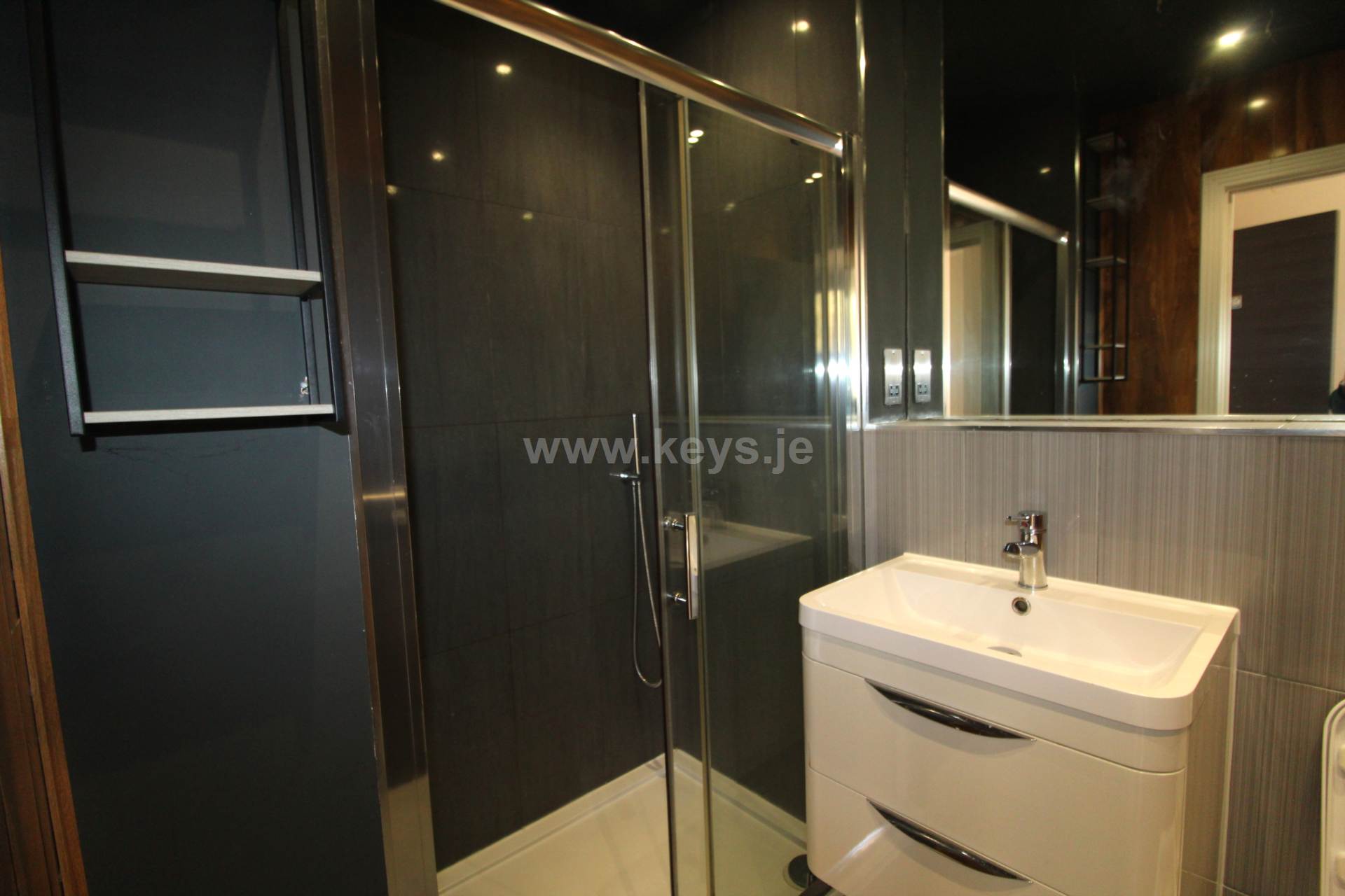 La Route De La Haule, St Lawrence, Image 6