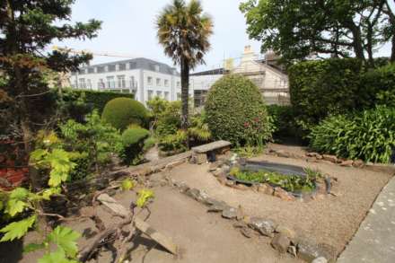 St Saviours Road, St Helier, Image 24