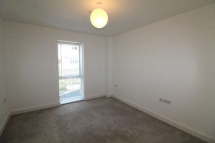 St Saviours Road, St Saviour, Image 8