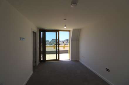 Merchant Square, St Helier, Image 4