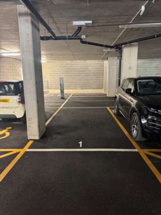 Merchant Square, St Helier, Image 6