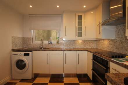 St Johns Road, St Helier, Image 8