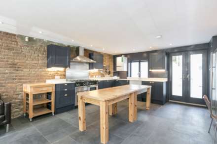 Hanley Road, Finsbury Park, N4, Image 1