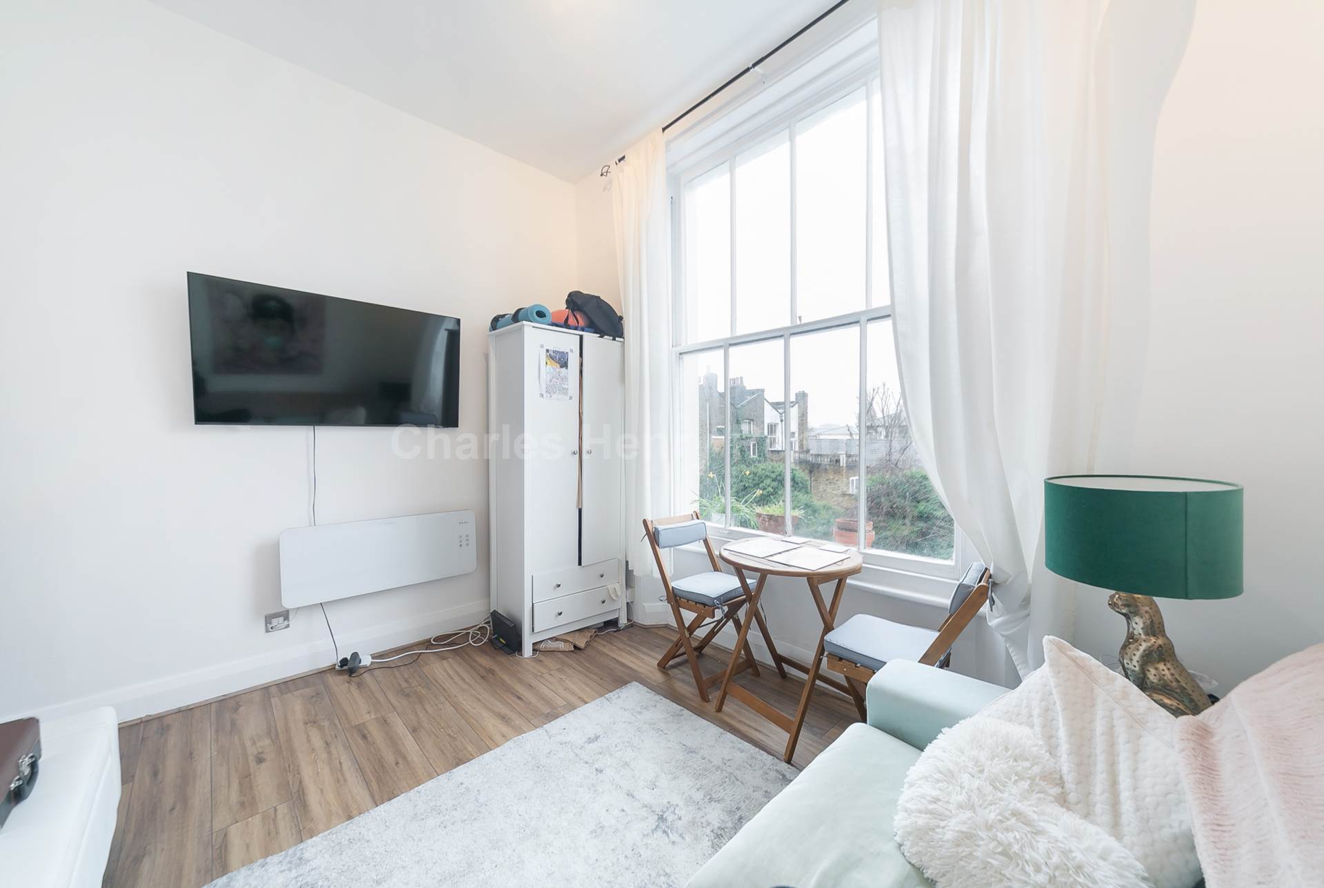 Cliff Road, Camden Town, NW1, Image 2
