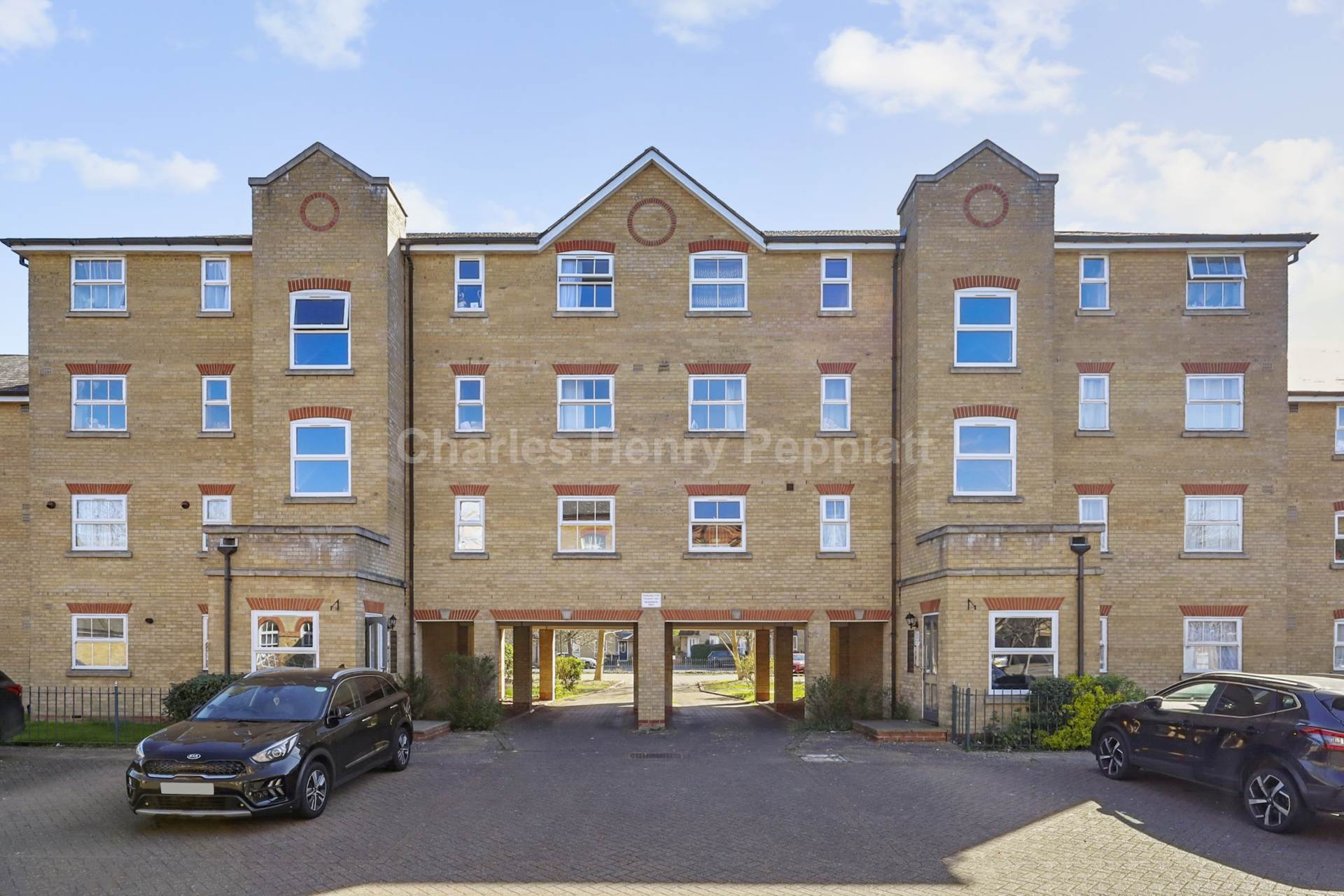 Maynard Court, Harston Drive, Enfield, EN3, Image 15