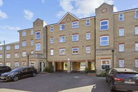 Maynard Court, Harston Drive, Enfield, EN3, Image 16