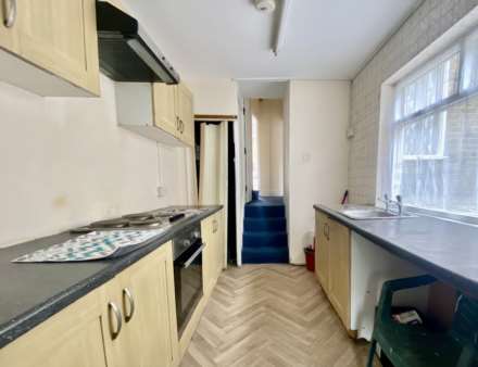 Cranbourne Road, London, E15, Image 12