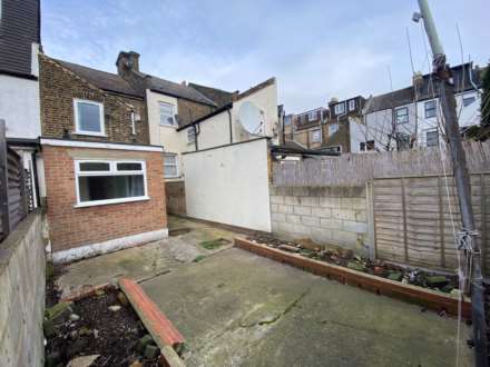 Cranbourne Road, London, E15, Image 15