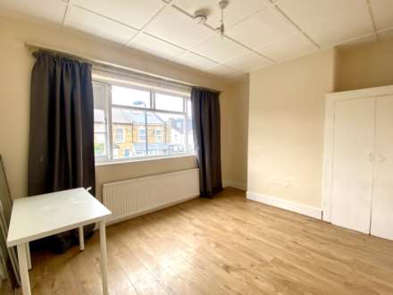 Cranbourne Road, London, E15, Image 7