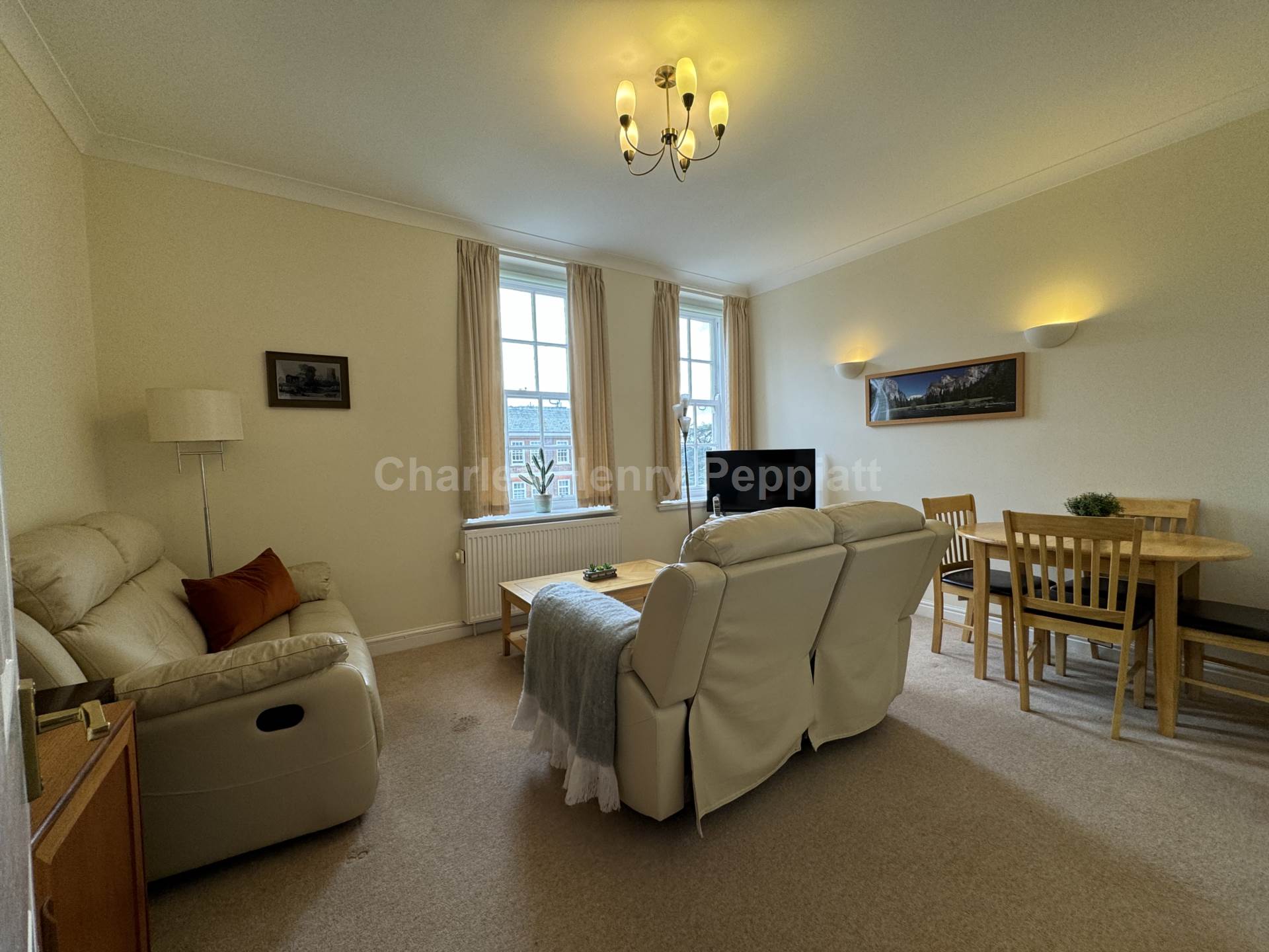 Cannon Hill, Southgate, N14, Image 3