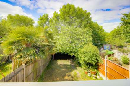 Ferney Road, Barnet, Image 11