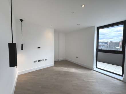 Beacon House, Pickard Close, N14, Image 6
