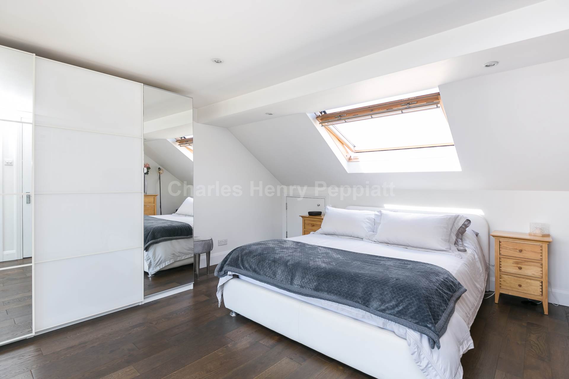 Mayfair Terrace, Southgate N14, Image 10