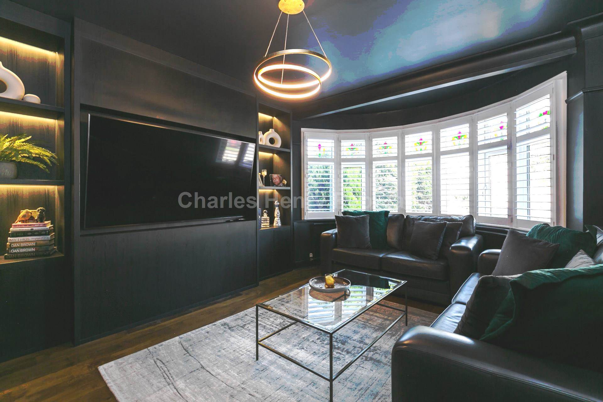 Mayfair Terrace, Southgate N14, Image 2