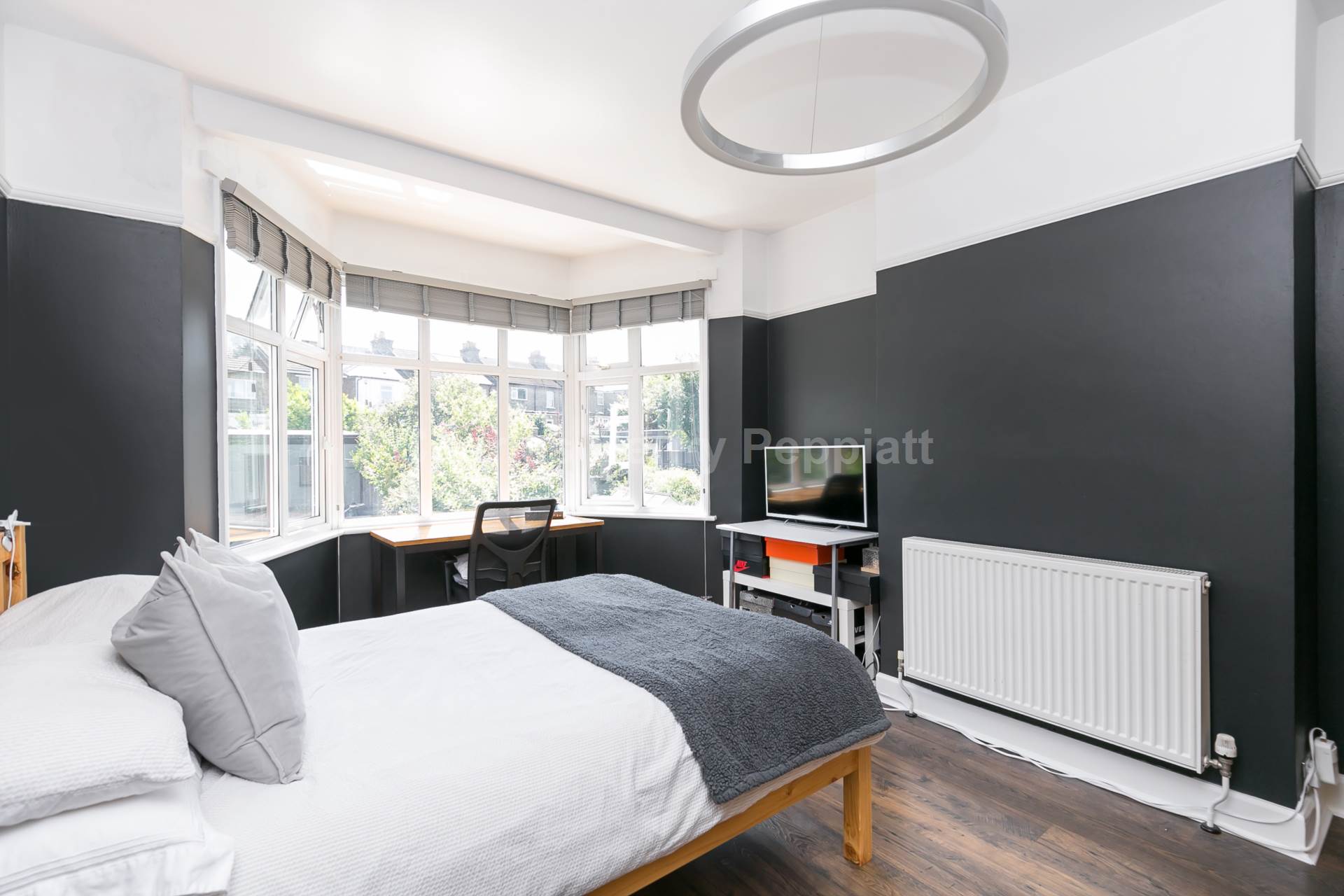 Mayfair Terrace, Southgate N14, Image 7