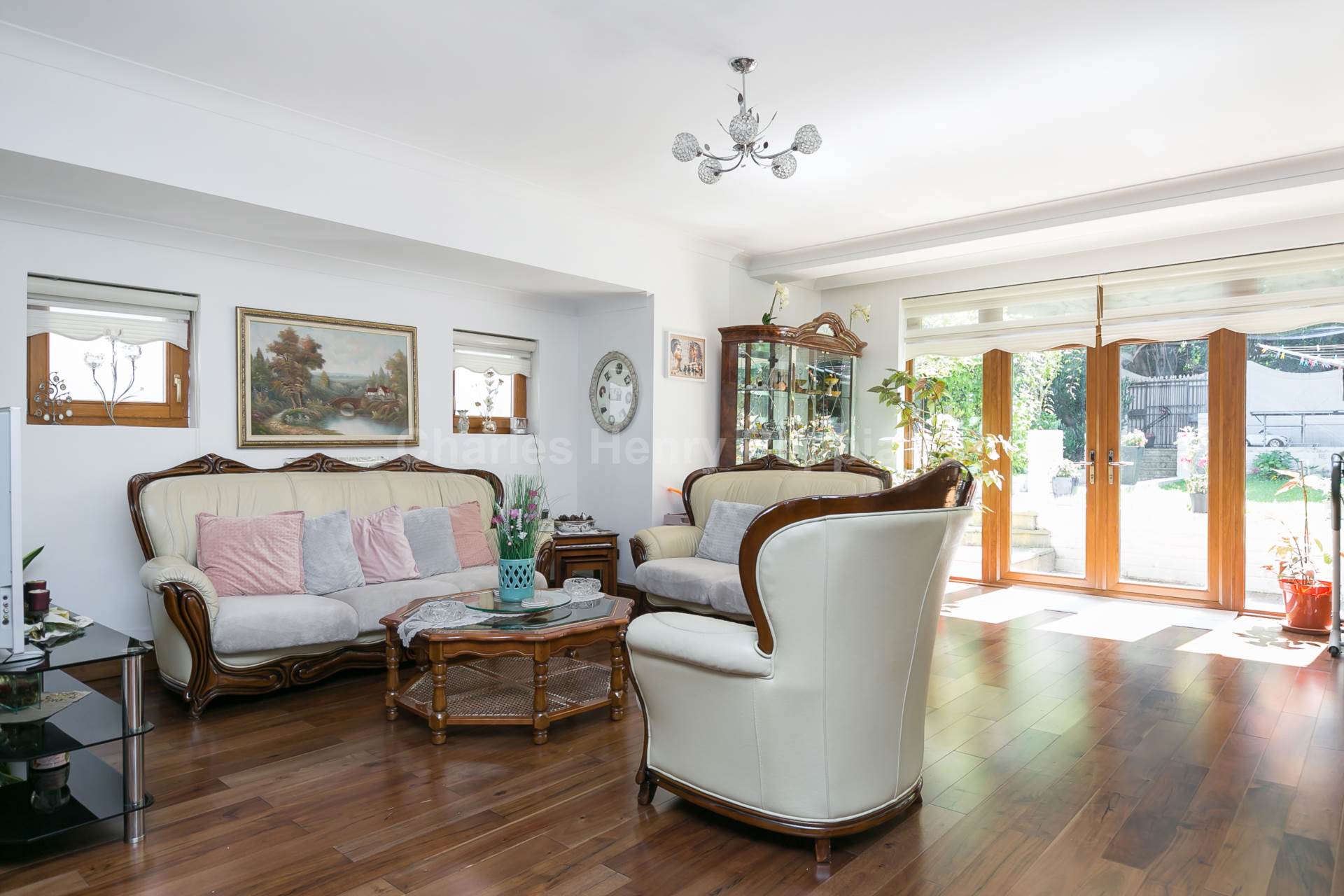 Winchmore Hill Road, Southgate, N21, Image 5